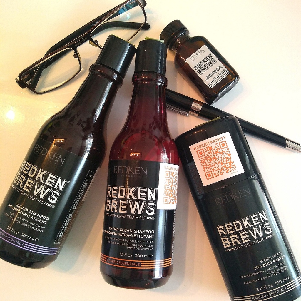 Продукция ред. Redken продукция. Редкен собака. Redken Brews причёска. Redken Brews мужская.