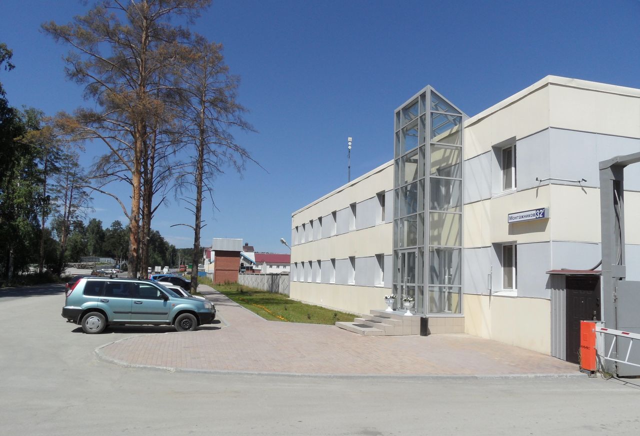 Улица монтажников 32. Оренбург ул монтажников 32/2. Улица монтажников 32. Металлолом оренбург. Монтажников 2/1 оренбург.