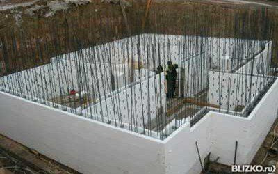 Строительство дома с террасой из несъемной опалубки, размер 6х6