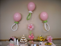 Фигура из воздушных шаров Соска розовая