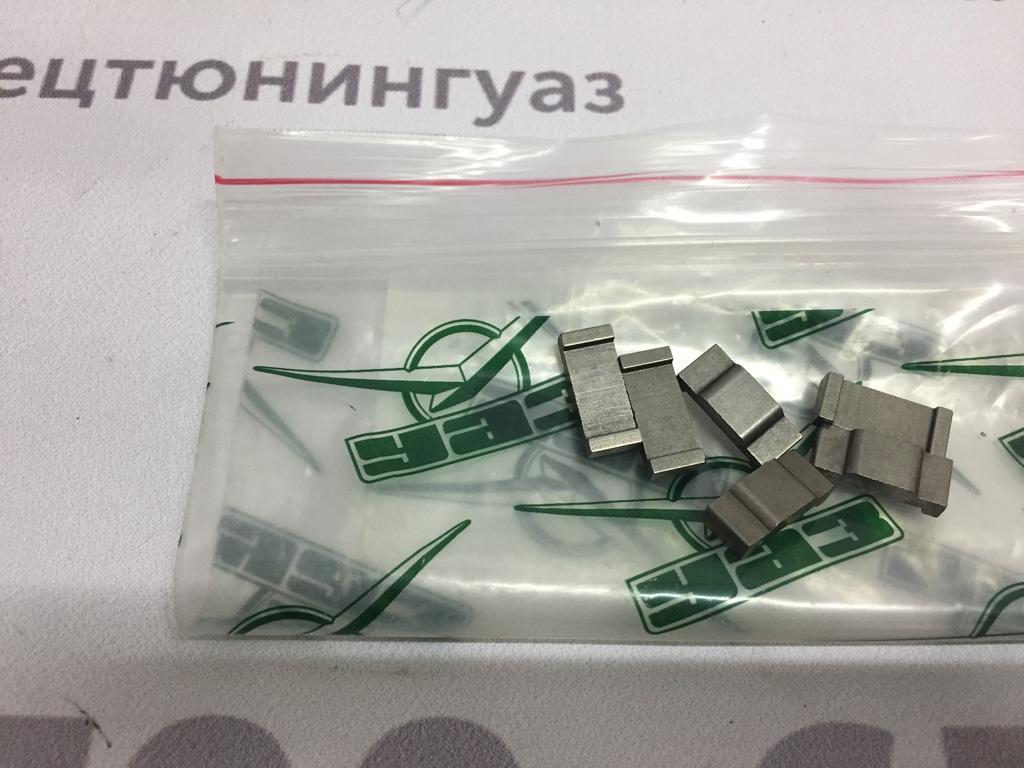 Сухарь синхронизатора кпп уаз старого образца