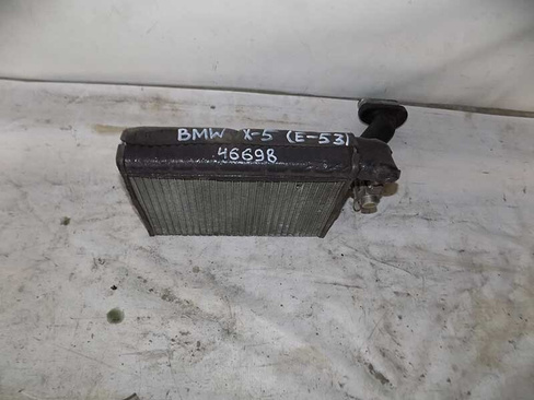 Радиатор кондиционера BMW X5, 53 кузов (046698СВ)