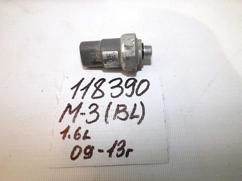 Датчик кондиционера Mazda 3 (118390СВ) Оригинальный номер L5031000101
