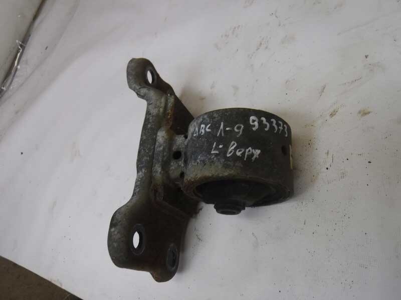 Подушка двигателя лансер 9 2. Крепление двигателя на митсубиси лансер 7. Подушки двигателя митсубиси лансер 9. Подушки двигателя митсубиси лансер 9. Подушки двигателя lancer 9 1.