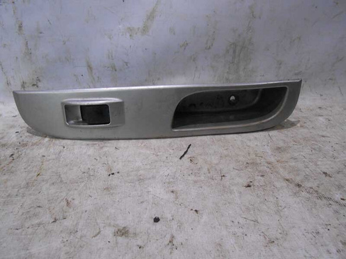 Кнопка стеклоподъемника двери задней правой Mitsubishi Pajero Sport (025059СВ)