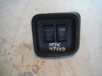 Кнопка обогрева сидения Nissan Juke (YF15) 2011-2020 (047669СВ2)