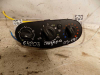 Блок управления отопителем Renault Sandero 2009-2014 (064203СВ) Оригинальный номер 6001551800