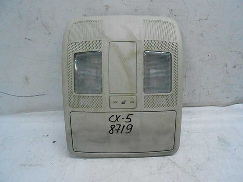 Плафон салонный Mazda CX 5 (008719СВ) Оригинальный номер KD4569971