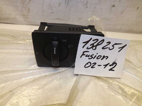 Блок управления светом Ford Fusion 6S6T13A024CA (138251СВ) Оригинальный номер 6S6T13A024CA