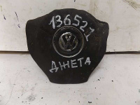 Подушка безопасности в рулевое колесо Volkswagen Jetta 2011- (136521СВ2) Оригинальный номер 1KM880201C