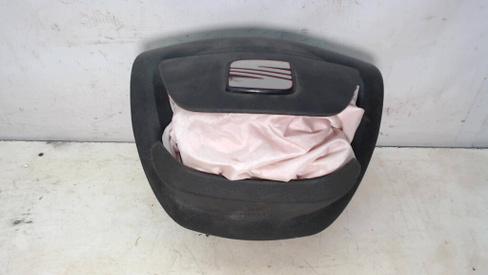 Подушка безопасности в рулевое колесо Altea Freetrack 2004-2015 (УТ000006461) Оригинальный номер 5P0880201AN1MM