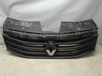 Решетка радиатора Renault Sandero 2009-2014 (УТ000016592) Оригинальный номер 8200925718