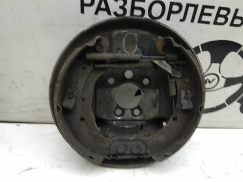 Пыльник барабана тормозного правый Skoda Rapid (NH3) 2013-2020 (УТ000059466) Оригинальный номер 6RU609426