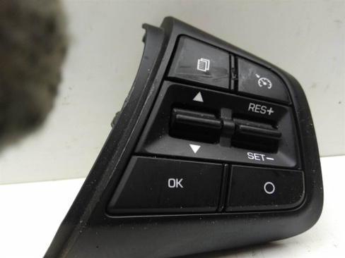 Кнопки управления мультимедией Hyundai Creta (GS) 2015-2021 (УТ000069024) Оригинальный номер 96710M05004X