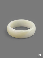 Кольцо из белого нефрита