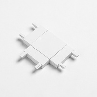 Коннектор ультратонкий т-образный белый 4,6х3,6х0,6 см BayerLux