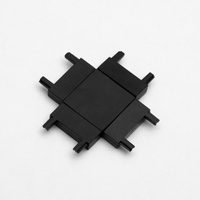Коннектор ультратонкий х-образный черный 4,6х4,6х0,6 см BayerLux