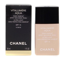 Vitalumiere Aqua Ultra Light Совершенствующий макияж кожи SPF15 10 Бежевый 30 мл Chanel