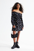 Платье с открытыми плечами H&M, черный/маленькие цветы