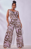 PrettyLittleThing Светло-розовые широкие брюки с мраморным узором Plus