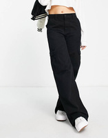 Черные широкие брюки карго Pull&Bear