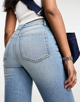 Голубые расклешенные джинсы ASOS DESIGN