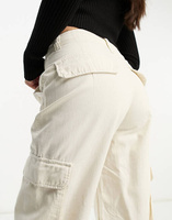 Белые брюки карго с кулиской на талии Bershka Petite