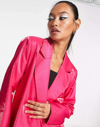 Атласный пиджак Urban Threads ярко-розового цвета